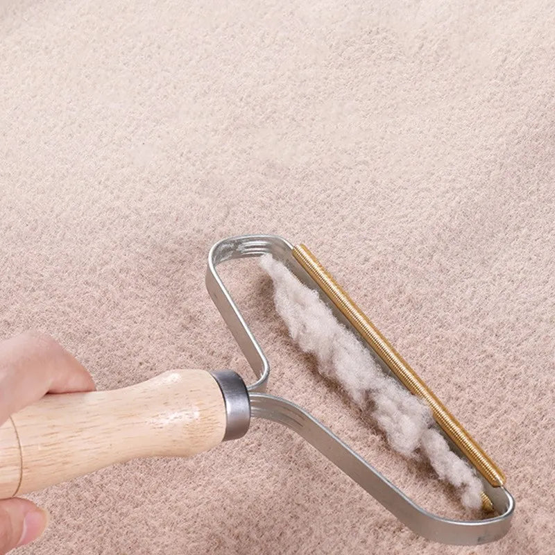 Fur & Fabric Lint Remover